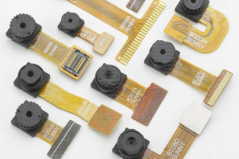 手機(jī)零部件激光焊接視覺定位系統(tǒng)插圖 手機(jī)零部件激光焊接視覺定位系統(tǒng)-機(jī)器視覺_視覺檢測設(shè)備_3D視覺_缺陷檢測