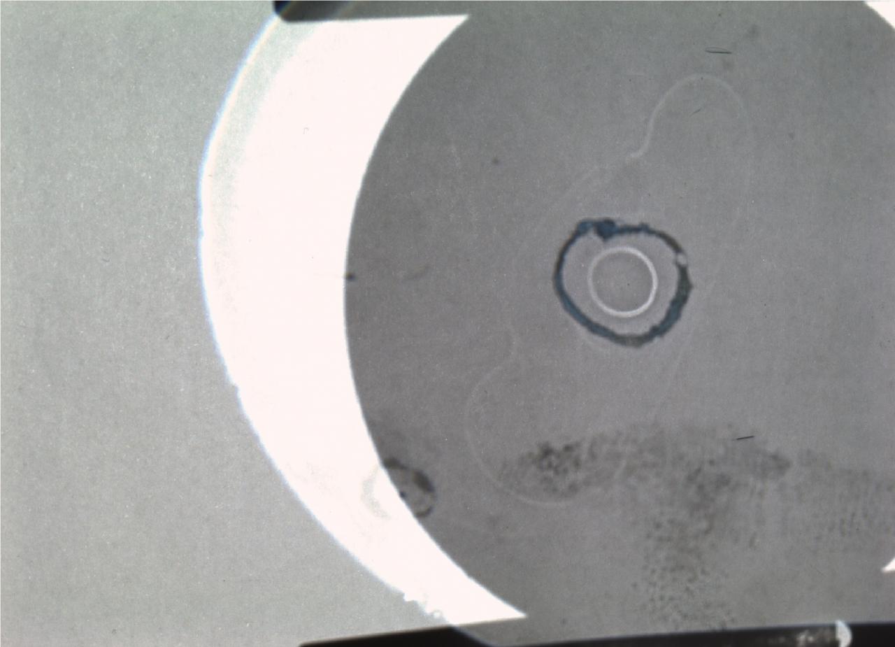 眼鏡片（瑕疵/劃傷/氣泡）深度學(xué)習(xí)視覺檢測系統(tǒng)-機(jī)器視覺_視覺檢測設(shè)備_3D視覺_缺陷檢測