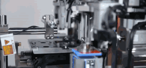 不良品自動檢測識別？什么是工業(yè)“AI質檢員”？-機器視覺_視覺檢測設備_3D視覺_缺陷檢測