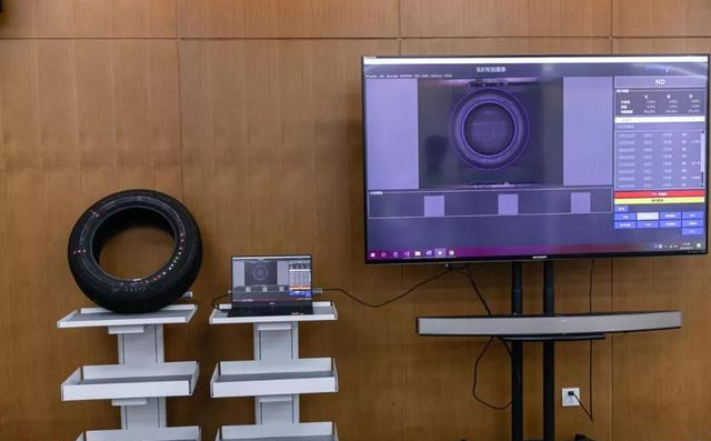 輪胎缺陷深度學(xué)習(xí)檢測系統(tǒng)（再小的瑕疵也檢測的出來）-機(jī)器視覺_視覺檢測設(shè)備_3D視覺_缺陷檢測